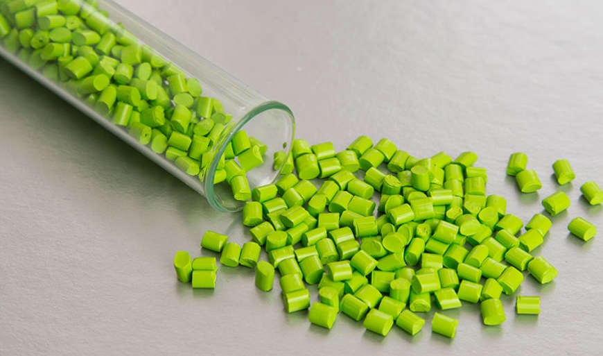 green plastic pieces